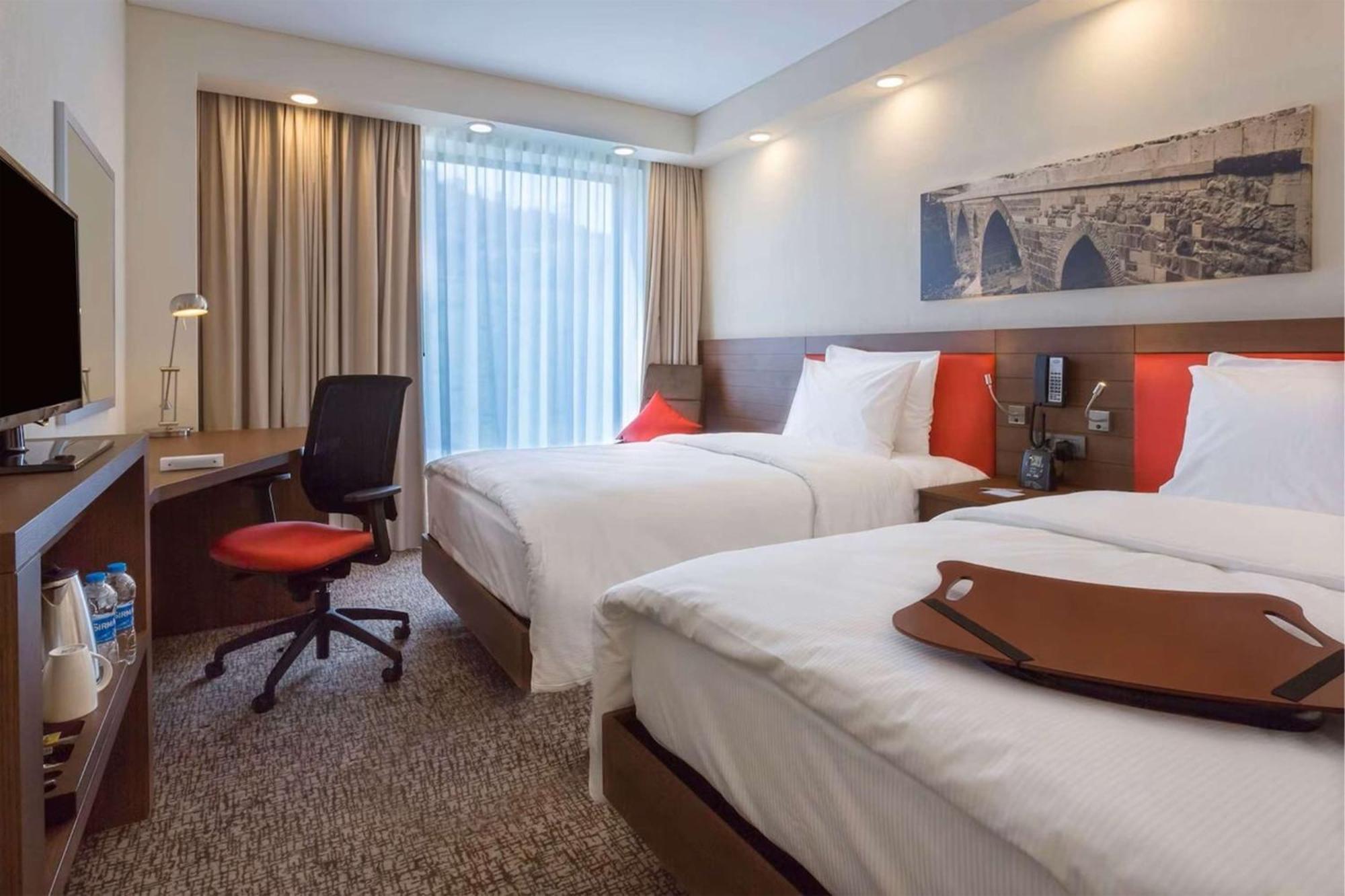 Hampton By Hilton Samsun Hotell Exteriör bild