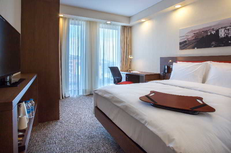 Hampton By Hilton Samsun Hotell Exteriör bild