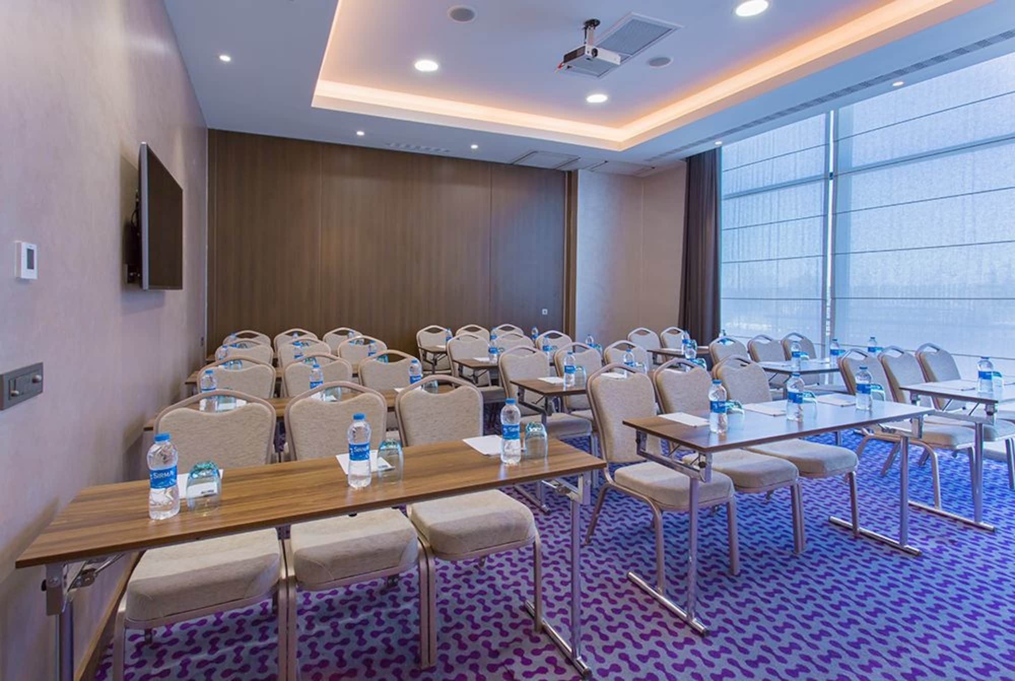 Hampton By Hilton Samsun Hotell Exteriör bild